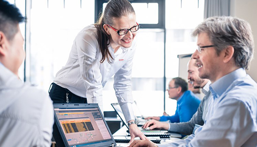 virtual experience training image 1.jpg